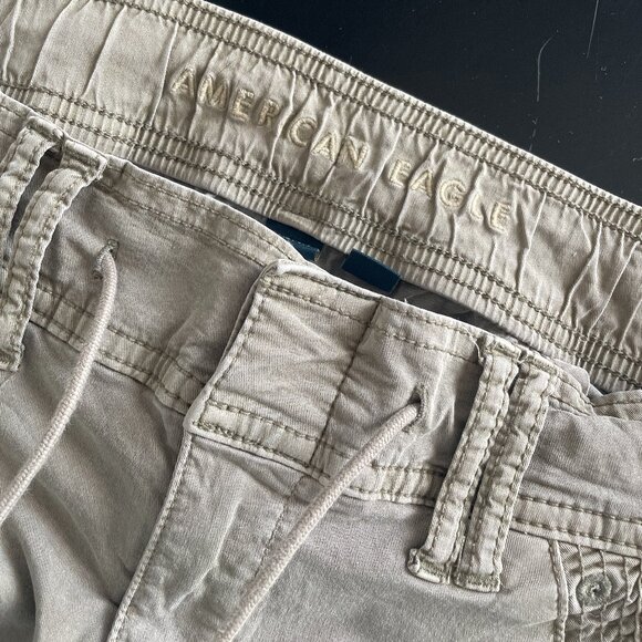 American Eagle Olive Green Baggy Cargo Jogger - Picture 4 of 5